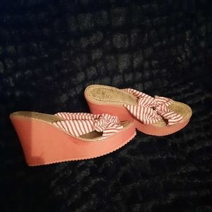 Nice juicy couture platform sandals
